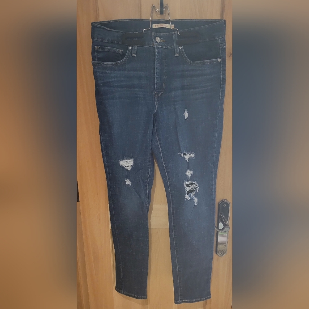 Levi's 311 Shaping Skinny